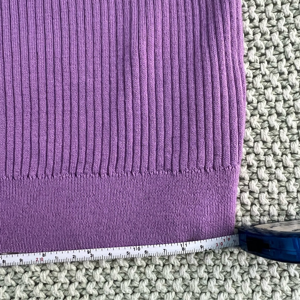 Uniqlo Violet Ribbed Cropped Mock Neck Top - Picture 2 of 7